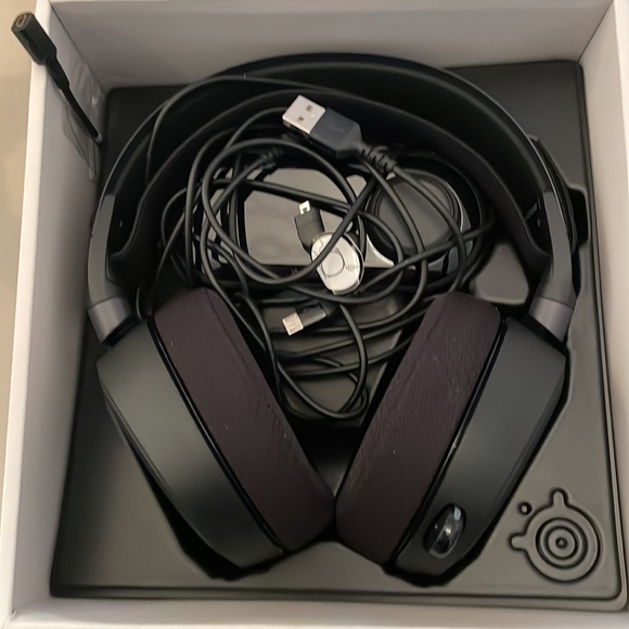 Steelseries Arctis Pro + Gsmedec - Picture 3 of 8